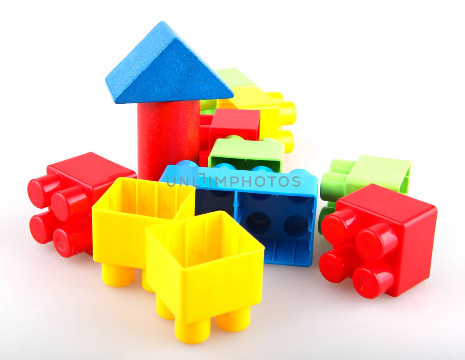 Plastic building blocks