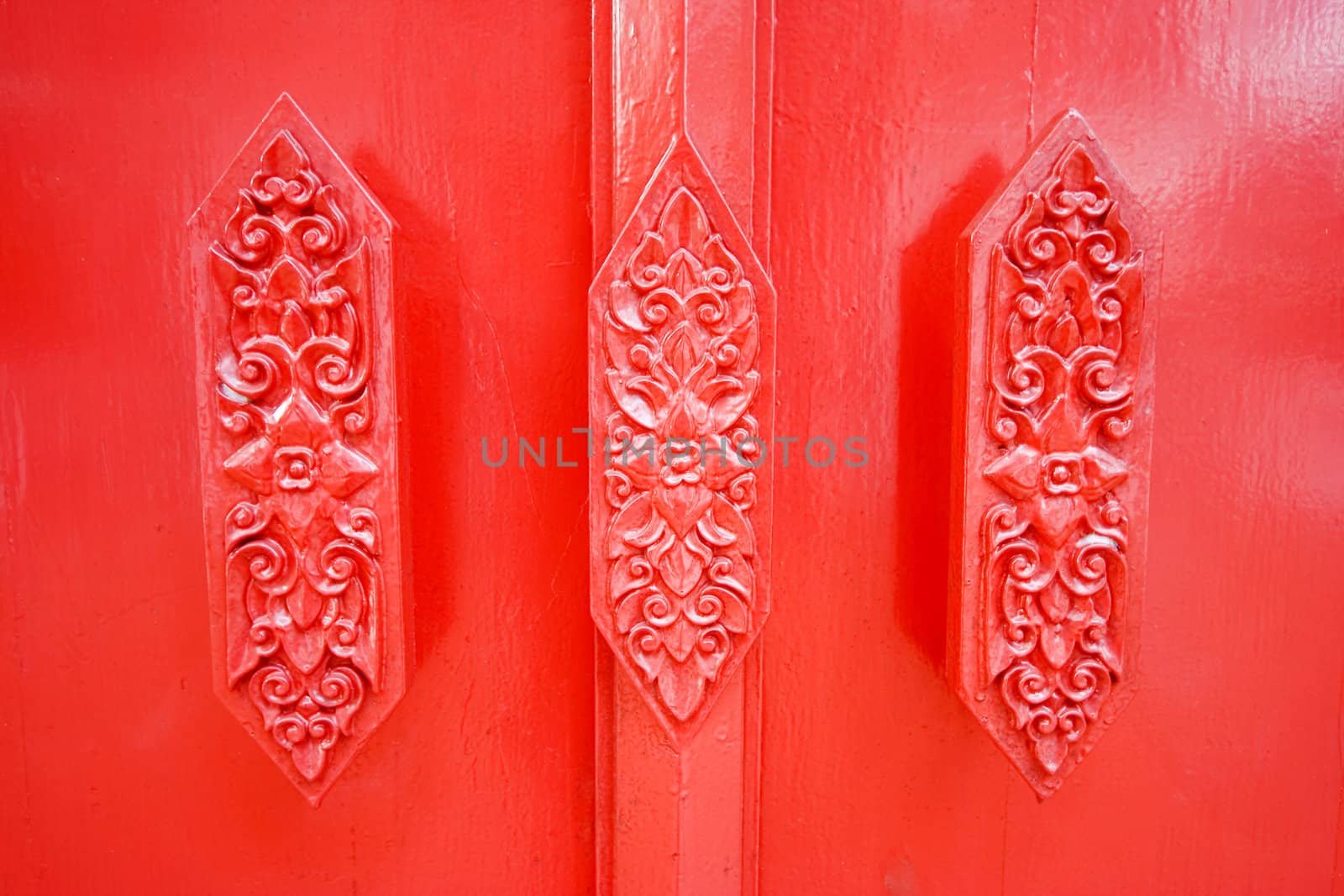 Red runge ancient door of Thailand.