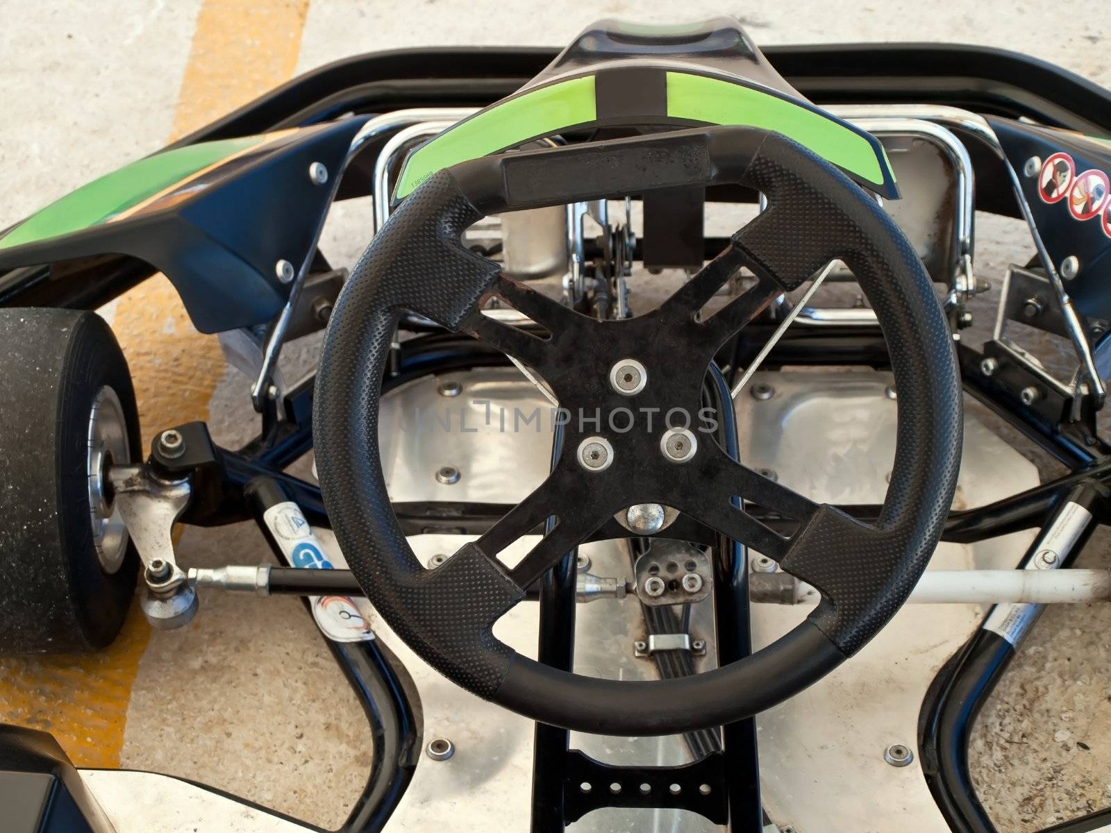 steering wheel of go kart