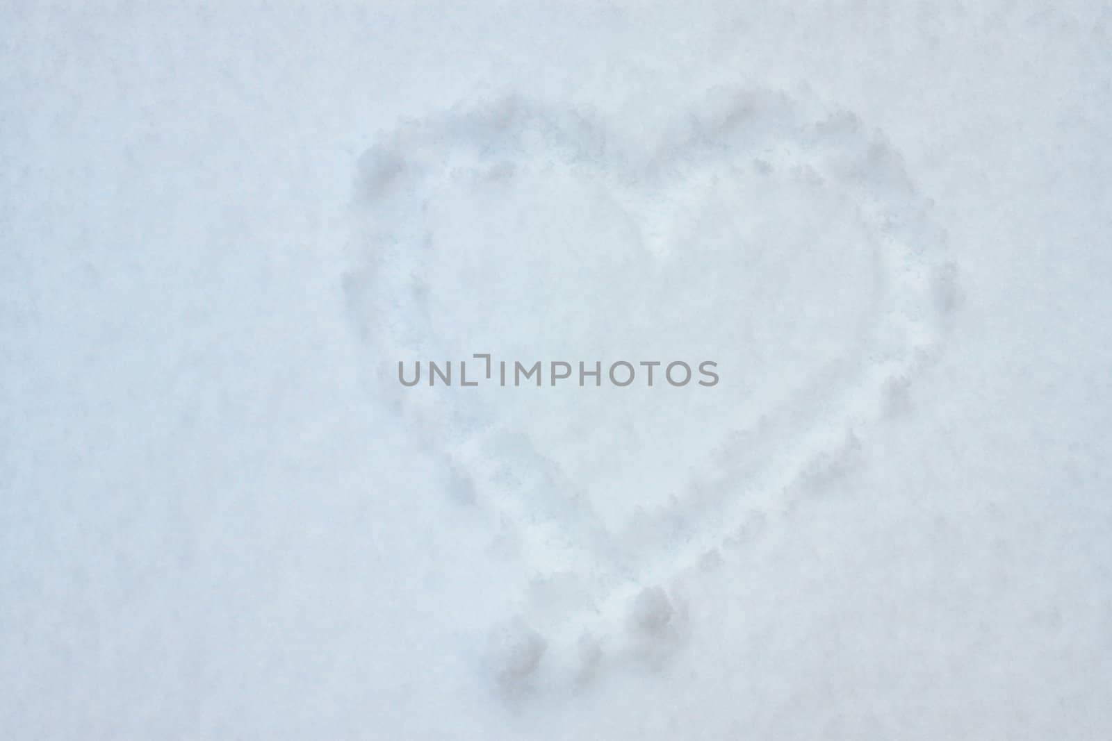 Simple heart shape made in fresh snow