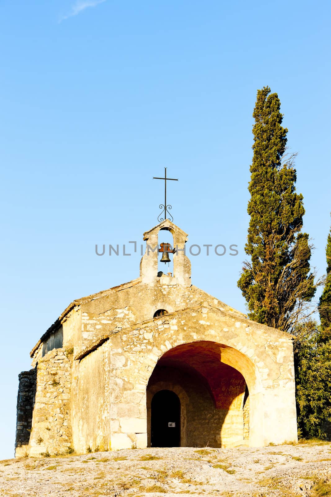 Chapel St. Sixte near Eygalieres, Provence, France by phbcz