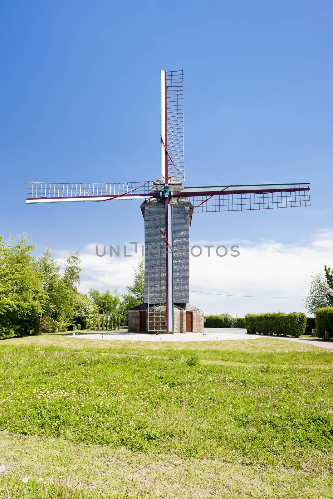 wooden windmill Drievenmeulen near Steenvoorde, Nord-Pas-de-Cala by phbcz