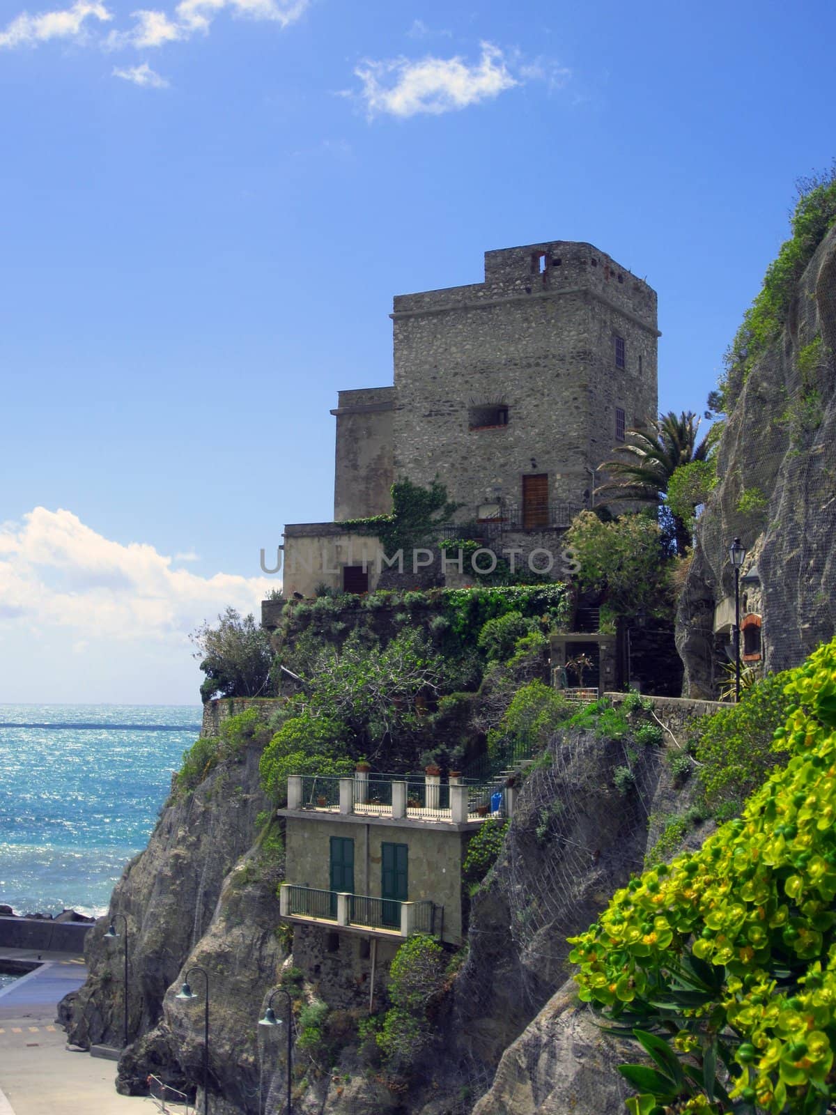Monterosso, Italy by jol66