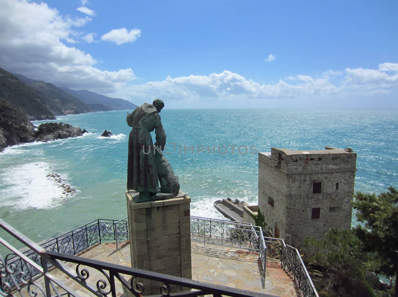 Monterosso, Italy by jol66