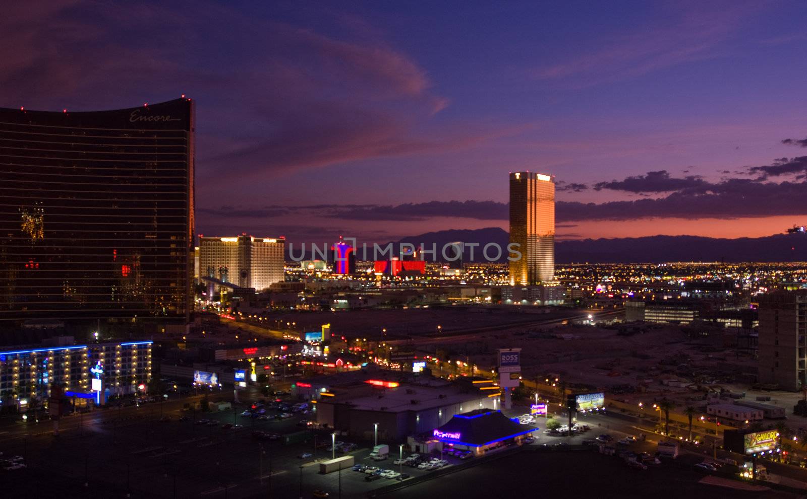 Las Vegas and Trump Tower by edan