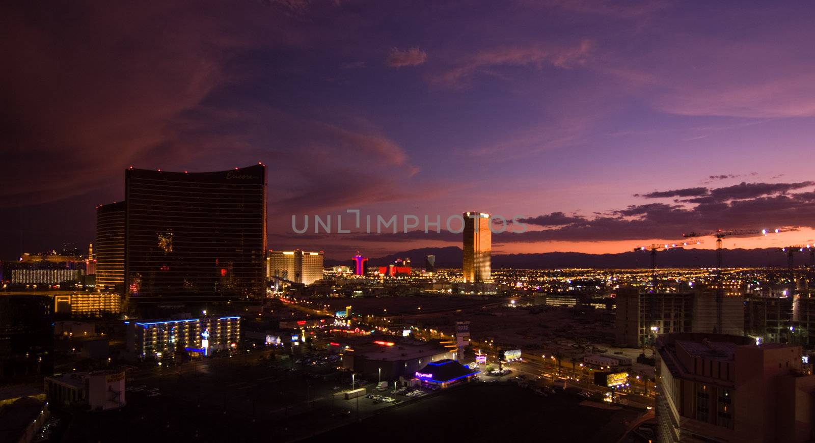 Las Vegas and Trump Tower by edan