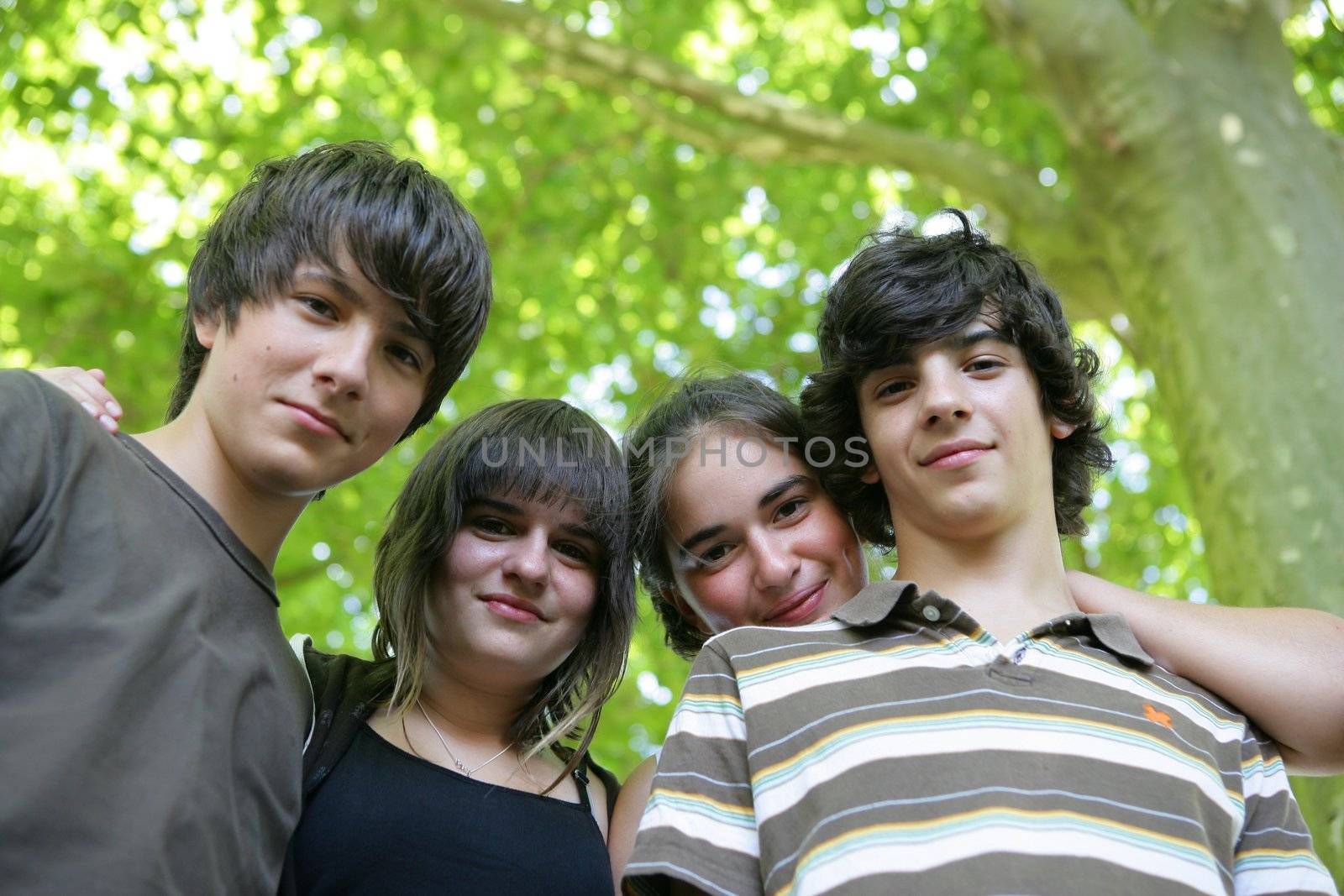 Teenagers outdoors by phovoir