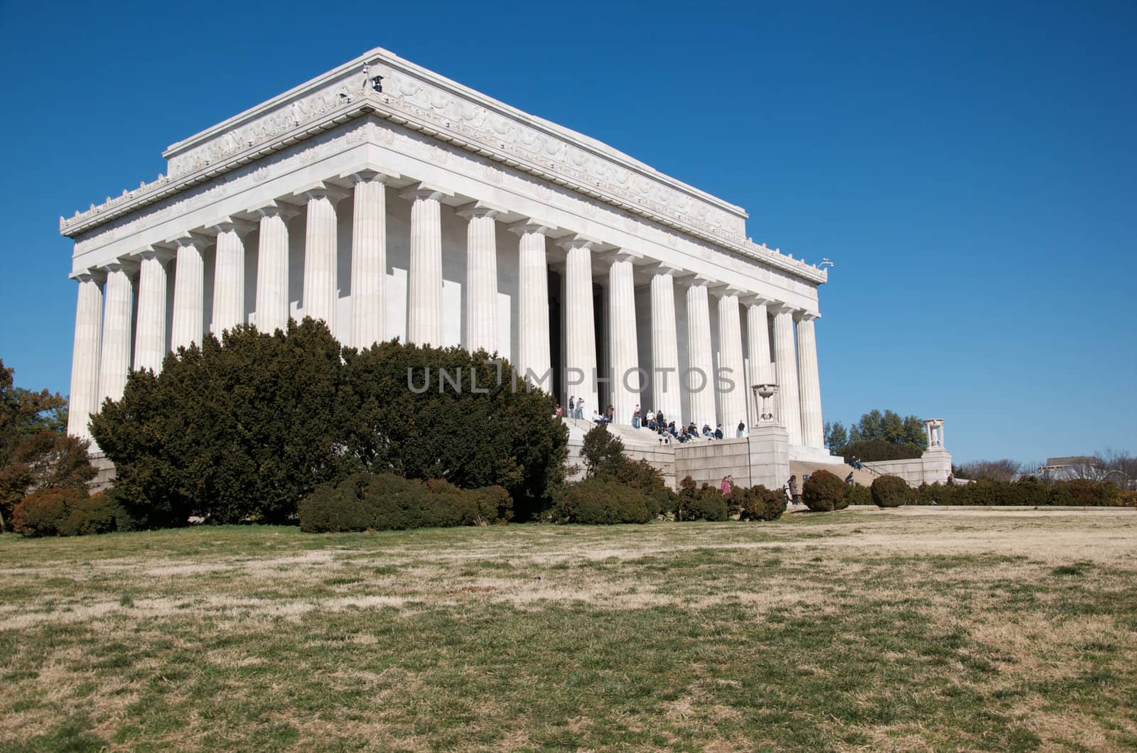 A photograph of the Lincoln Memorial, Washington DC.