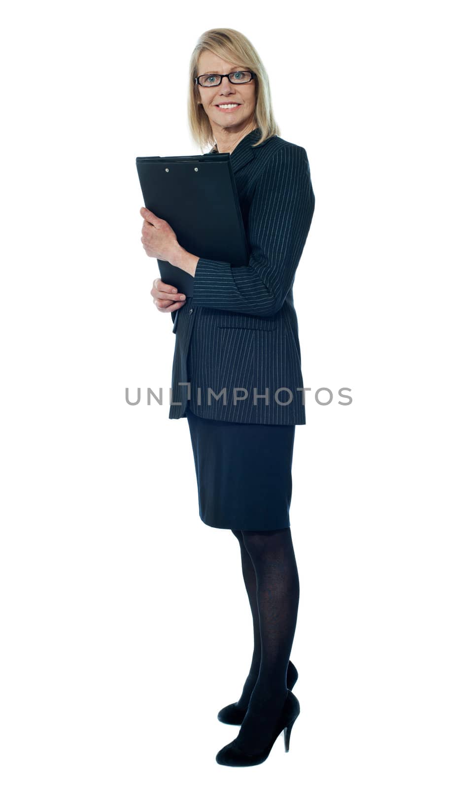 Corporate woman holding business documents, full length portrait