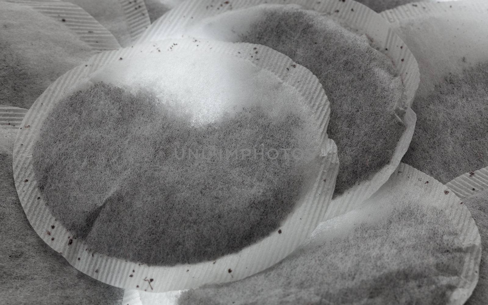 Round preforated tea bags full of english tea