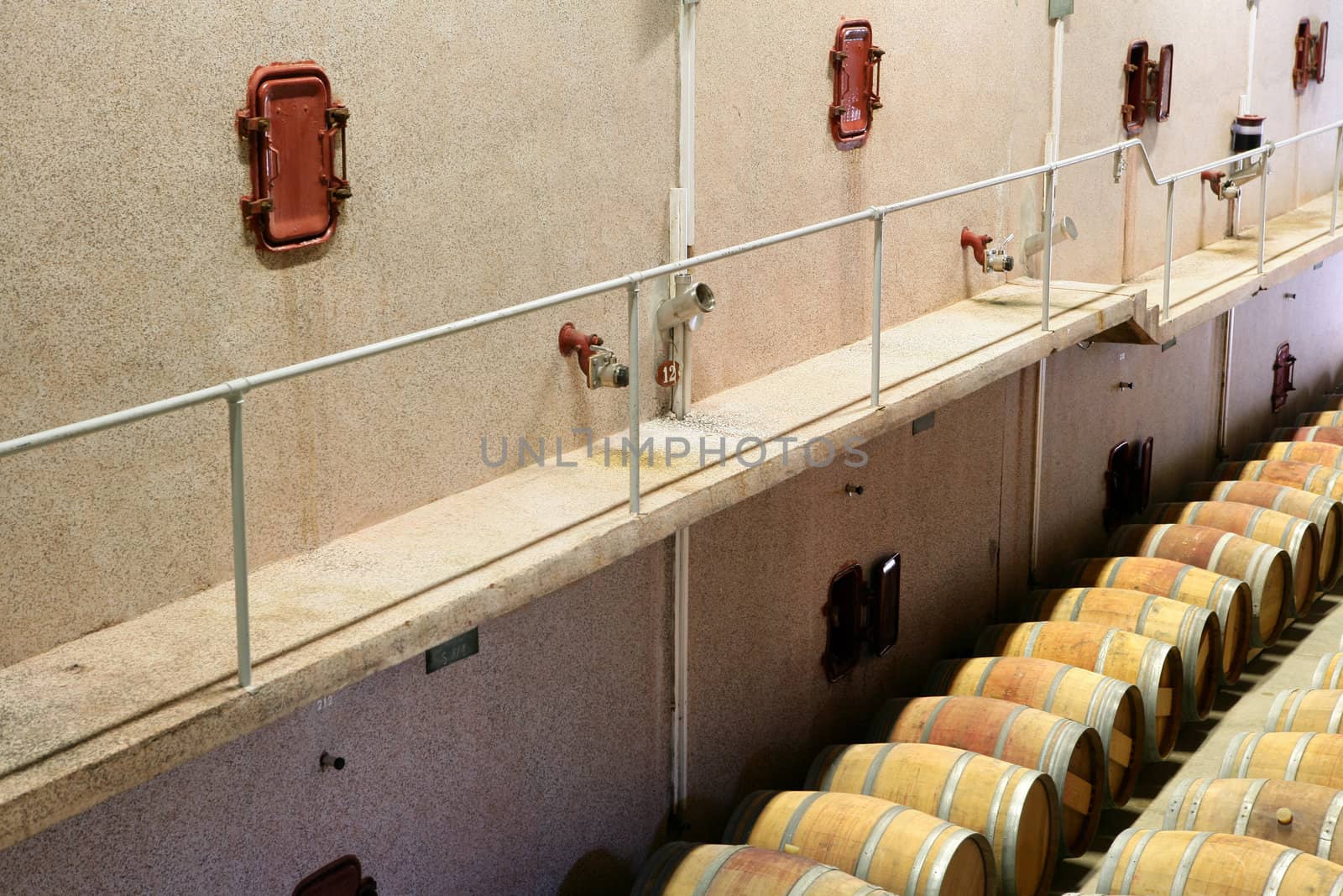 Wine warehouse