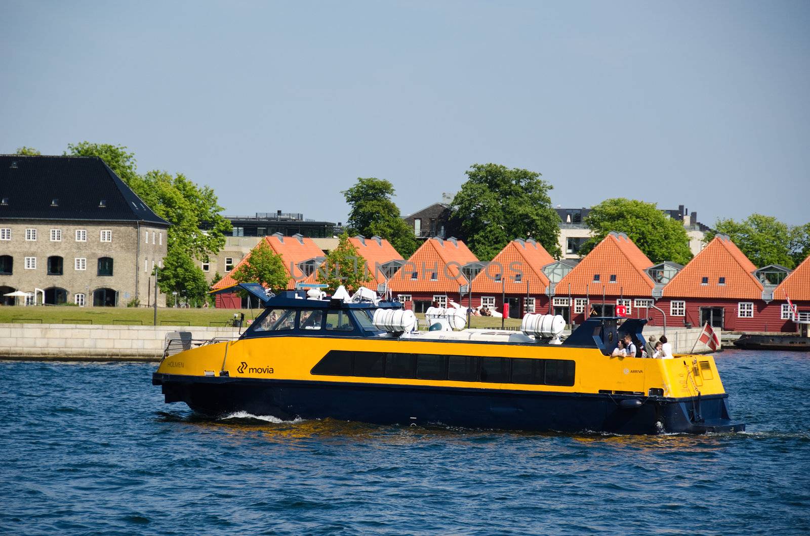 Copenhagen harbor bus by Arrxxx