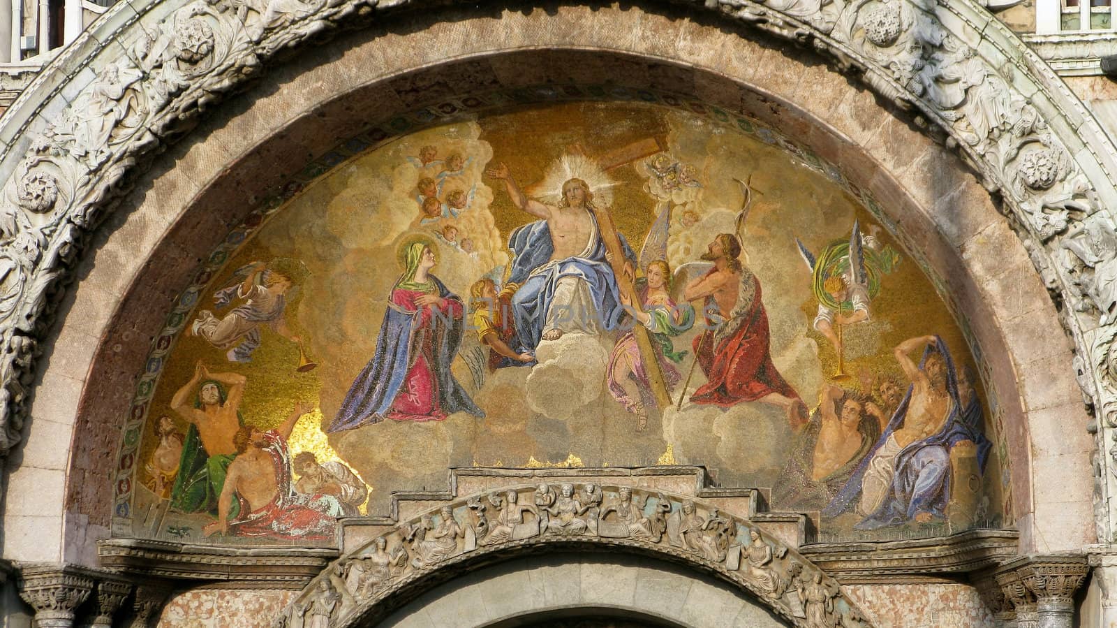 arch over the entrance of St. Mark's Basilica in Venice