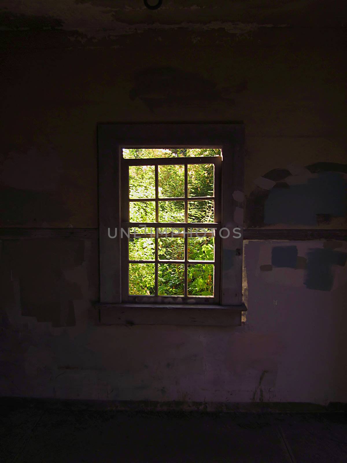 A photograph of an old abandoned building.