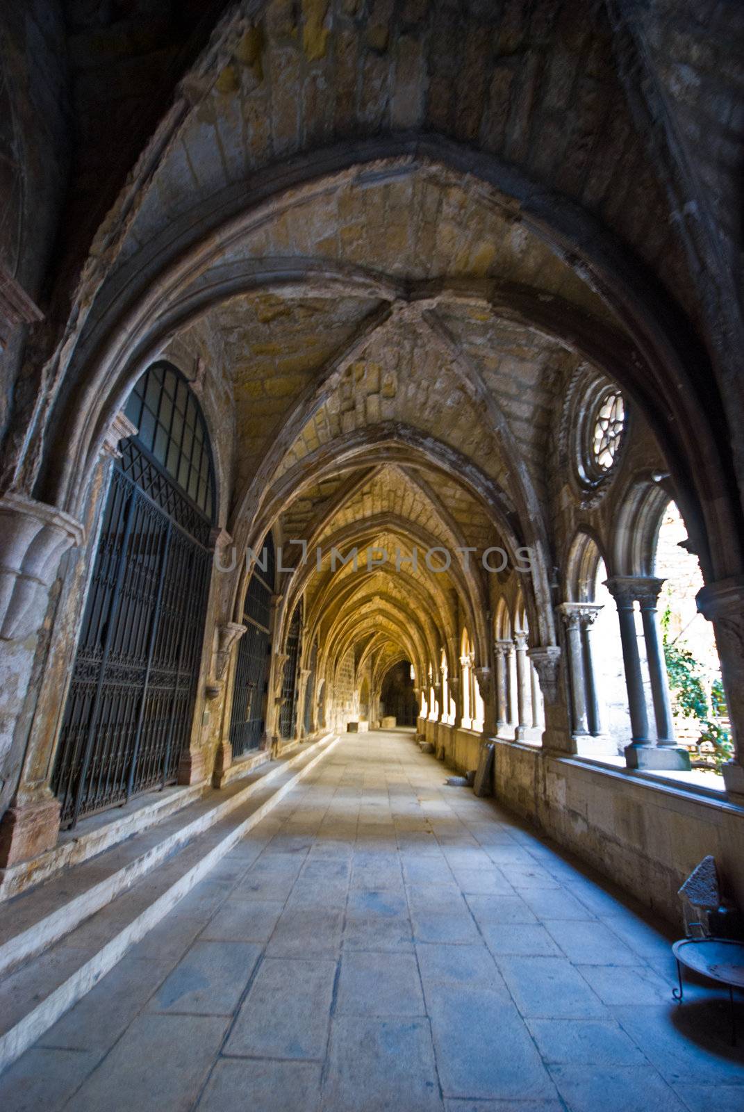 old cloister of the cathedral in Lisbon
