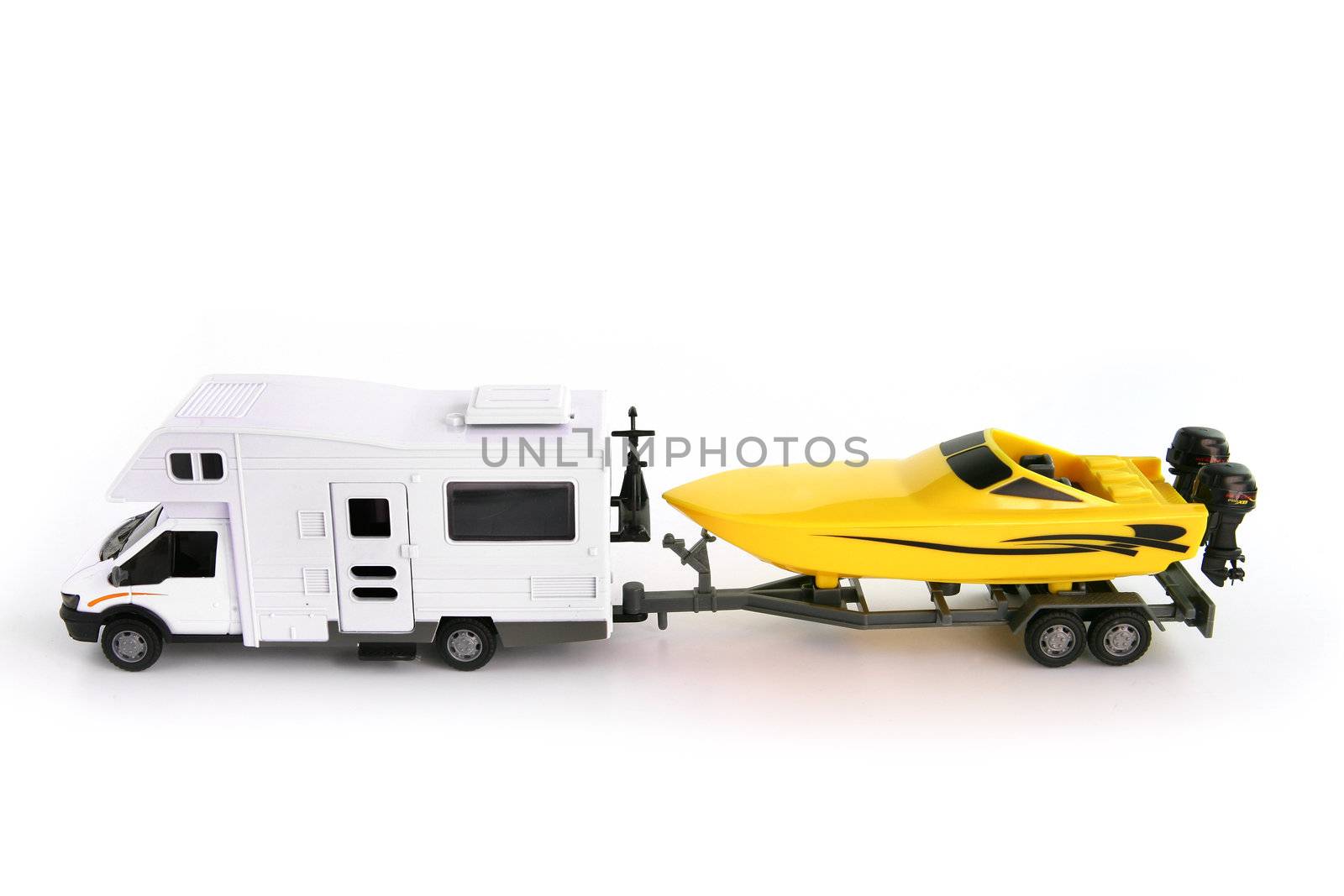 Toy camper van and speed boat by phovoir