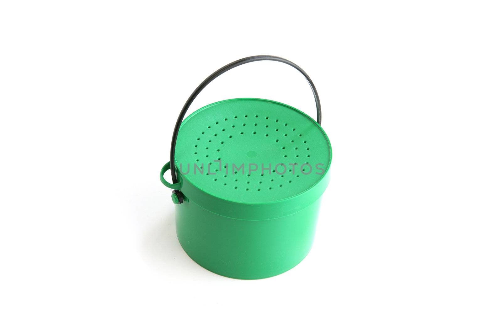Tin bucket with a perforated lid