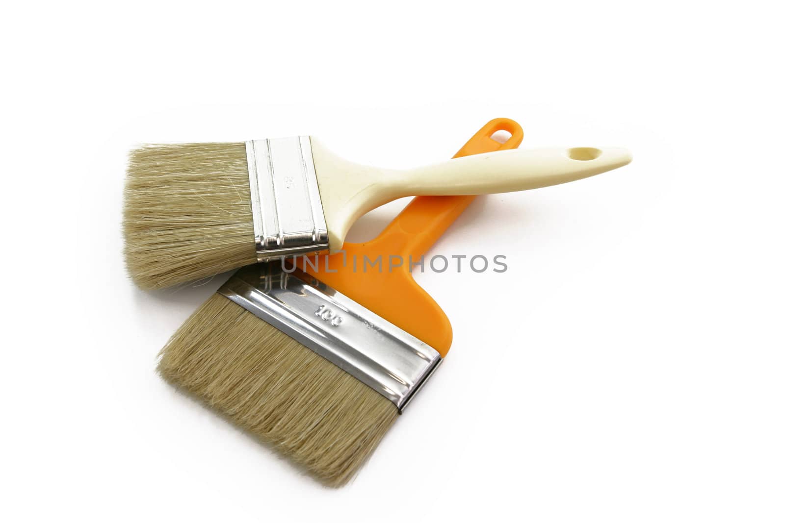 Two brand-new paint brushes by phovoir