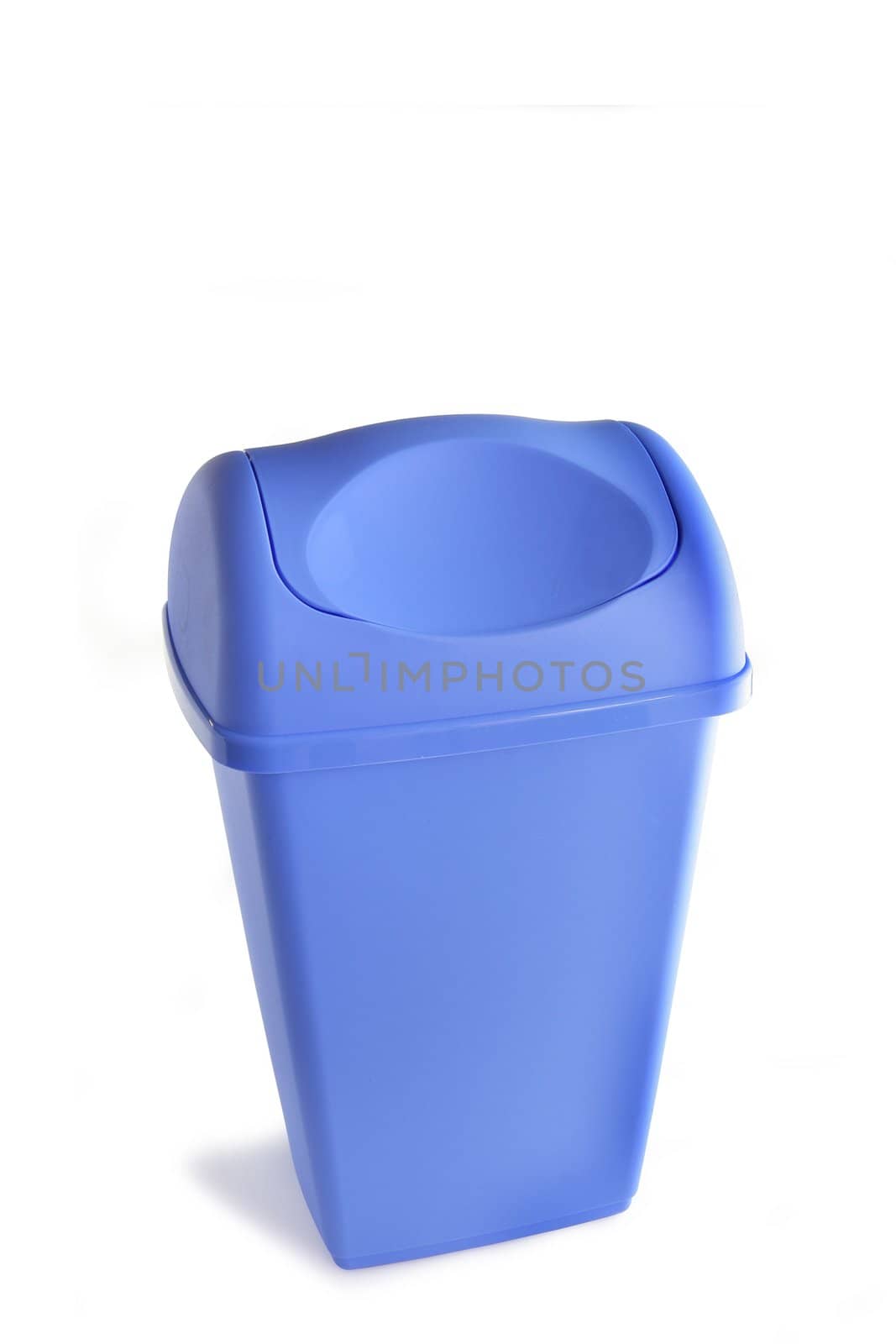 Swing bin by phovoir