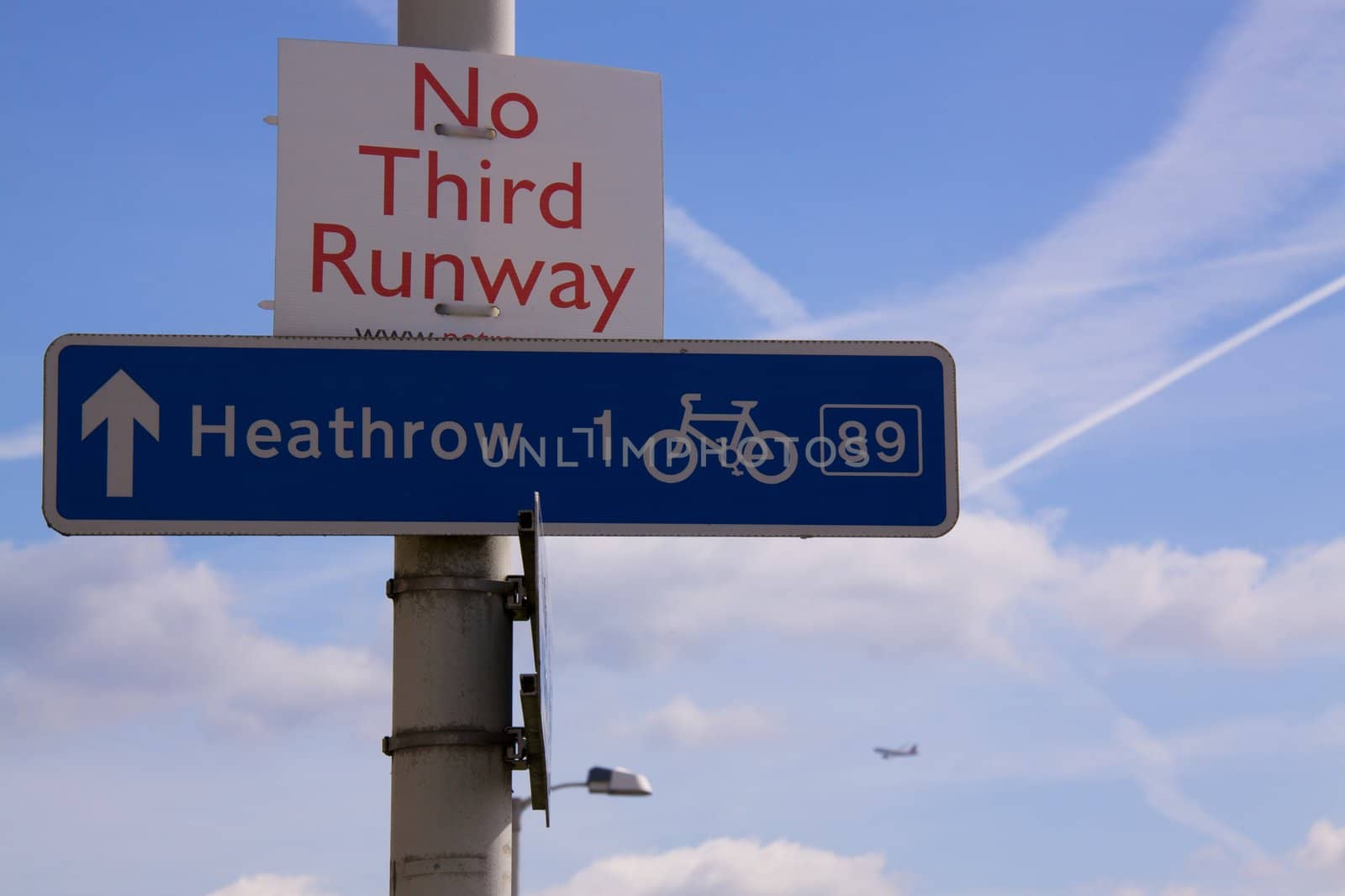 Opposition against third runway on Heathrow Airport in London, UK