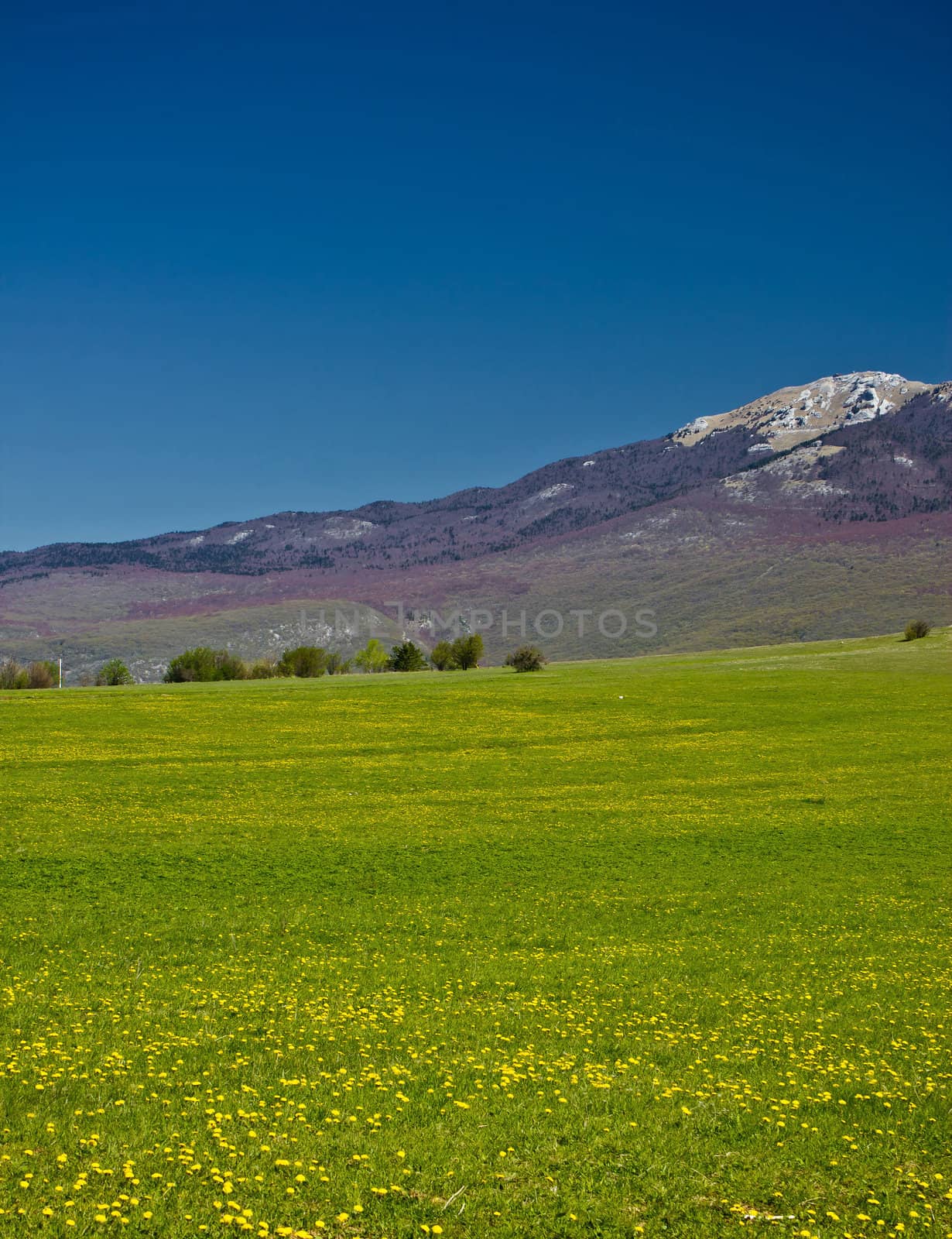 Landscape under Licka Pljesivica mountain by xbrchx