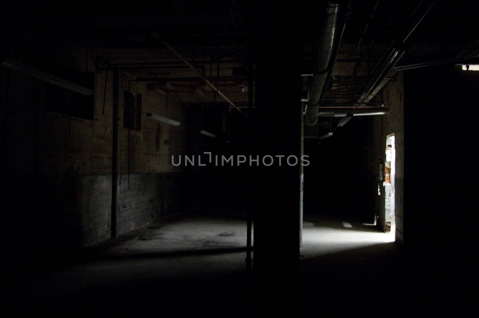 Dark empty warehouse by edan
