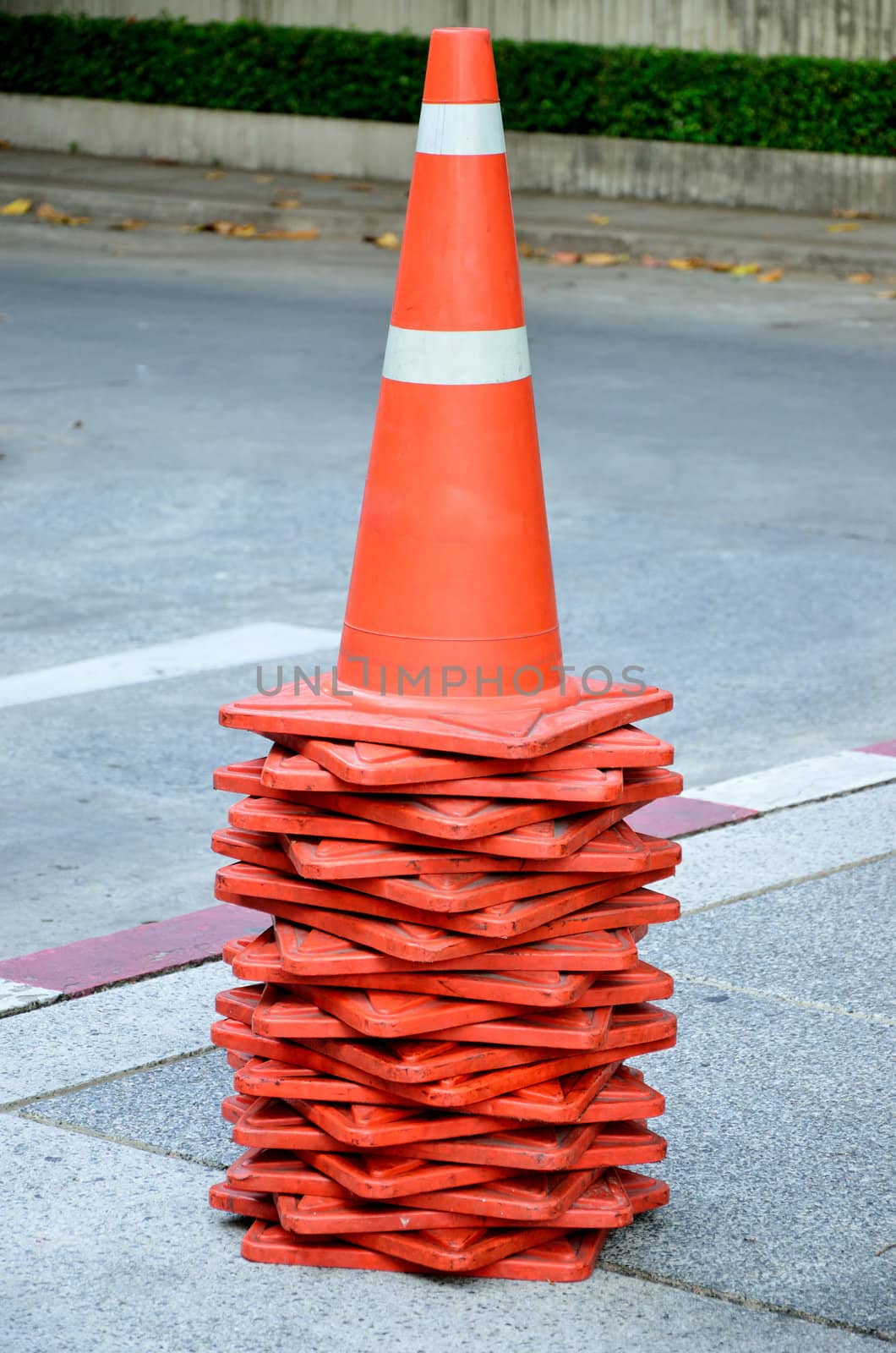 Traffic cone by pixbox77