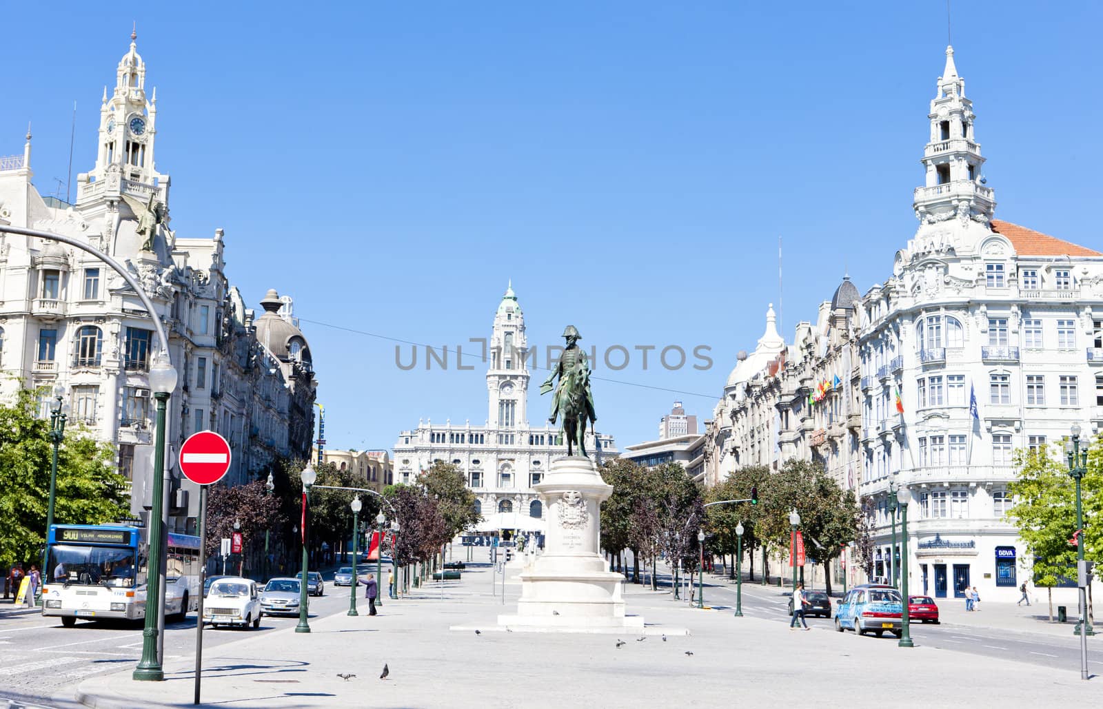 Praca da Liberdade, Porto, Douro Province, Portugal