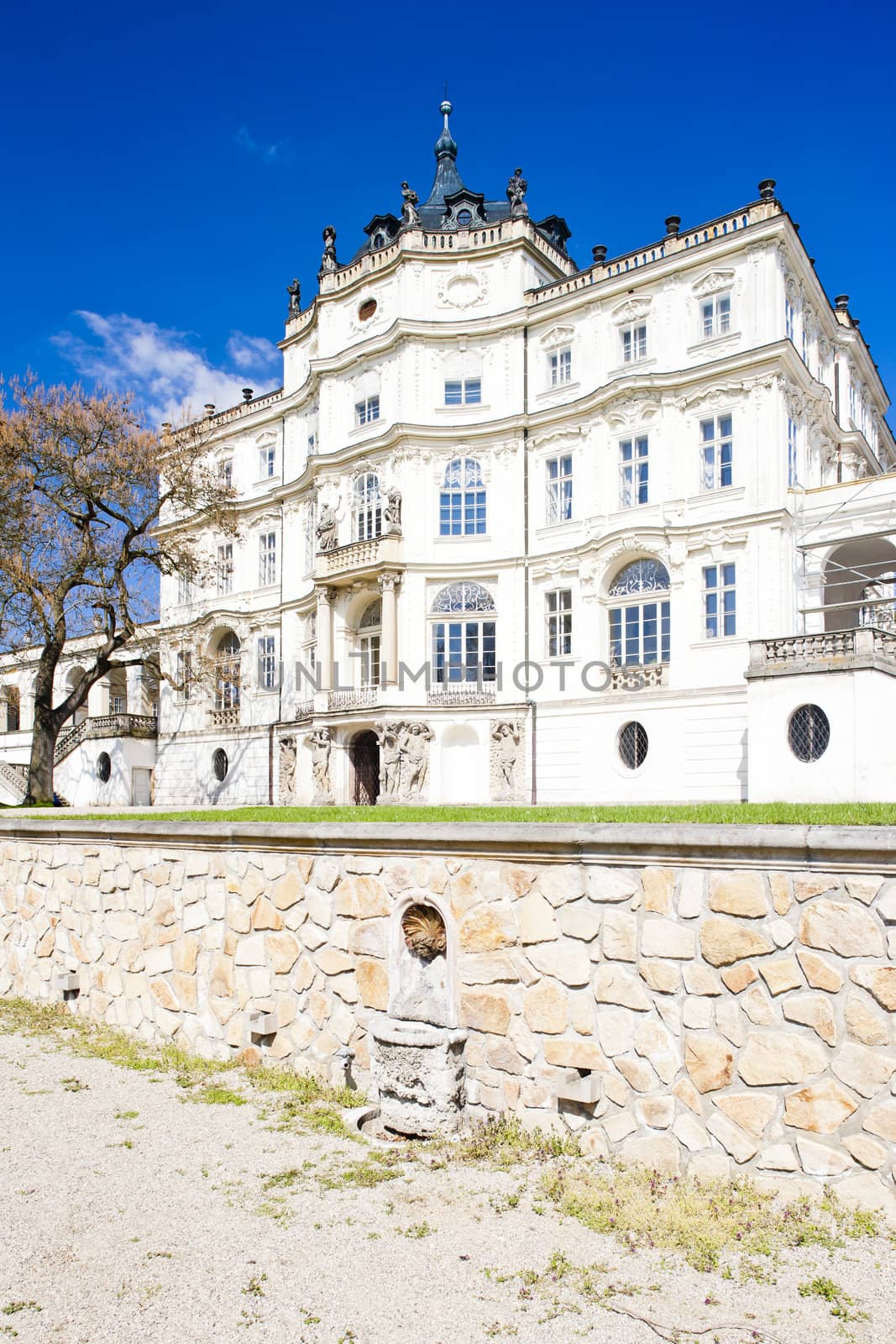 Ploskovice Palace, Czech Republic