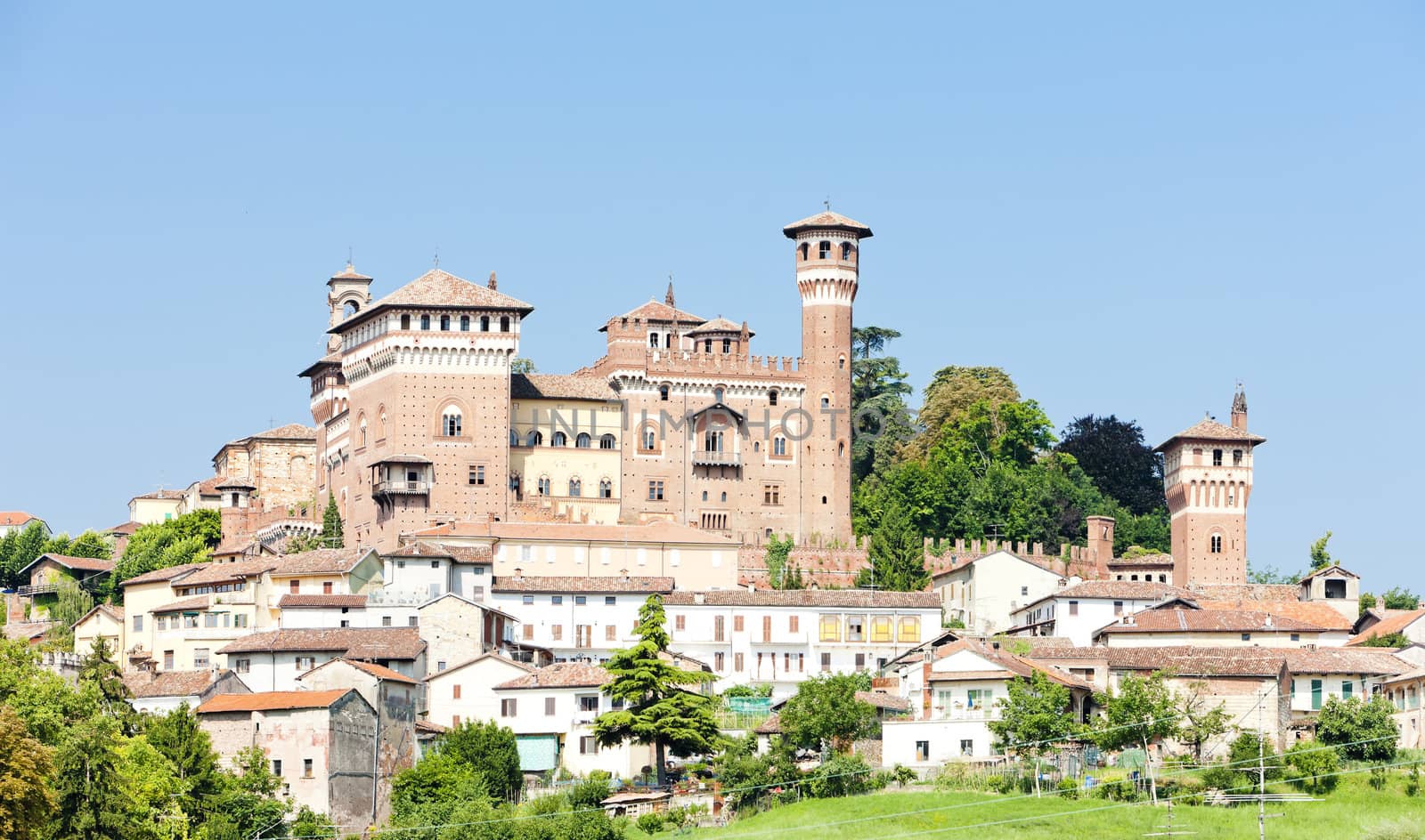Cereseto, Piedmont, Italy by phbcz