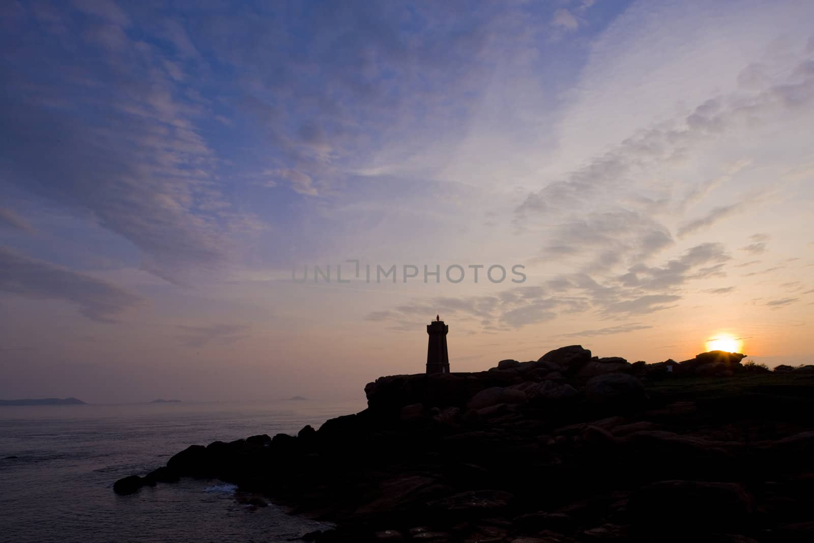 Pors Kamor lighthouse, Ploumanac'h, Brittany, France by phbcz