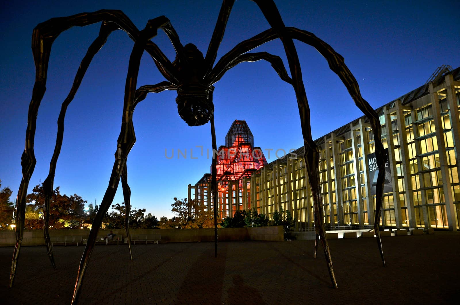 The National Gallery of Art in Ottawa with Louise Bourgeois' spider sculpture in the foreground.
