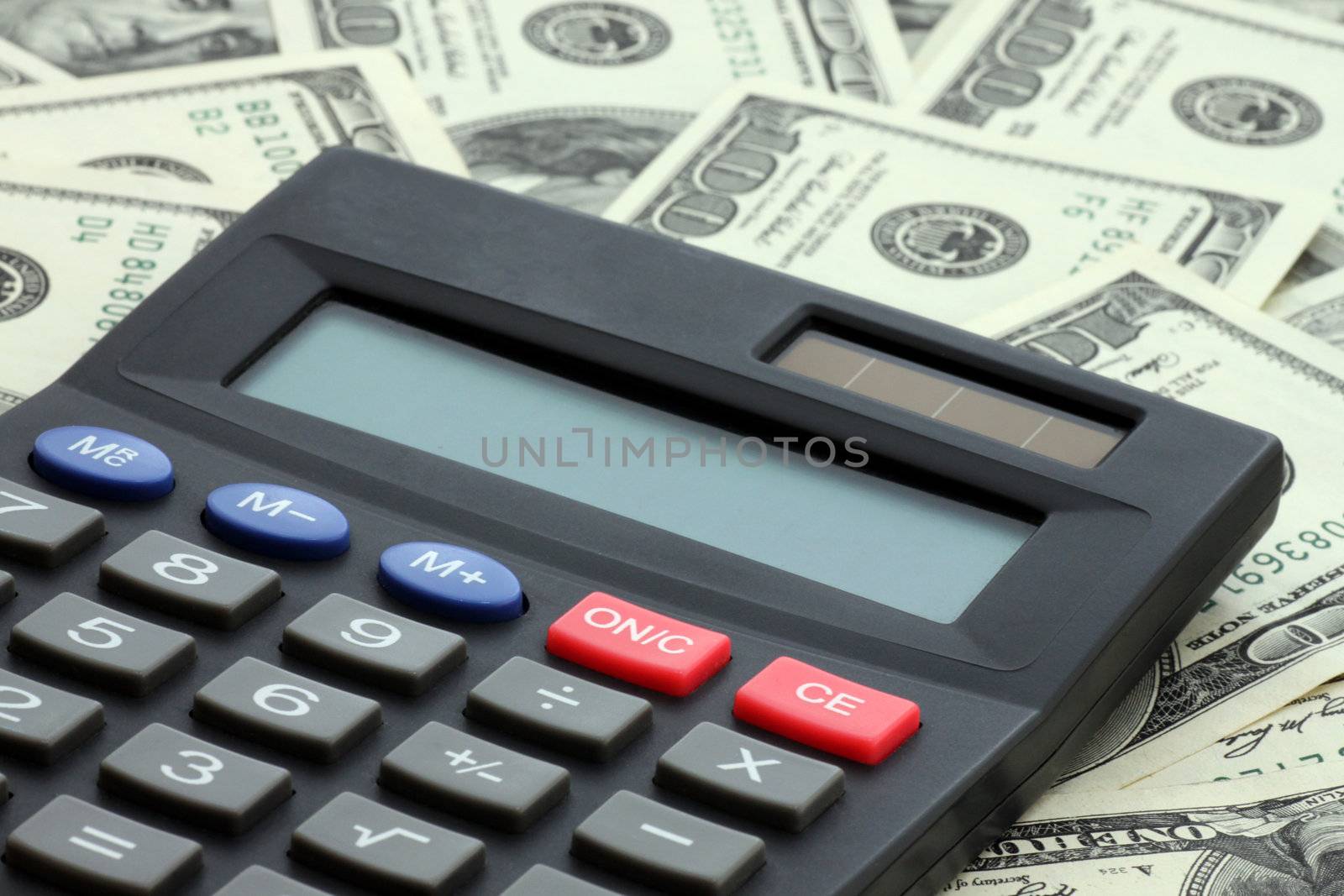 calculator on cash by romantiche