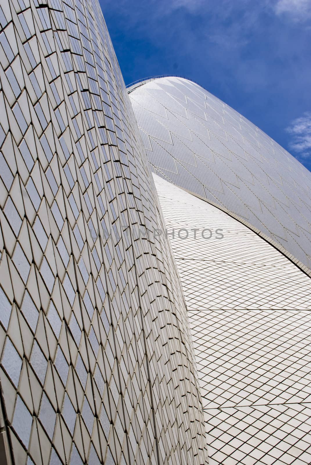 Sydney Opera House by Dona203