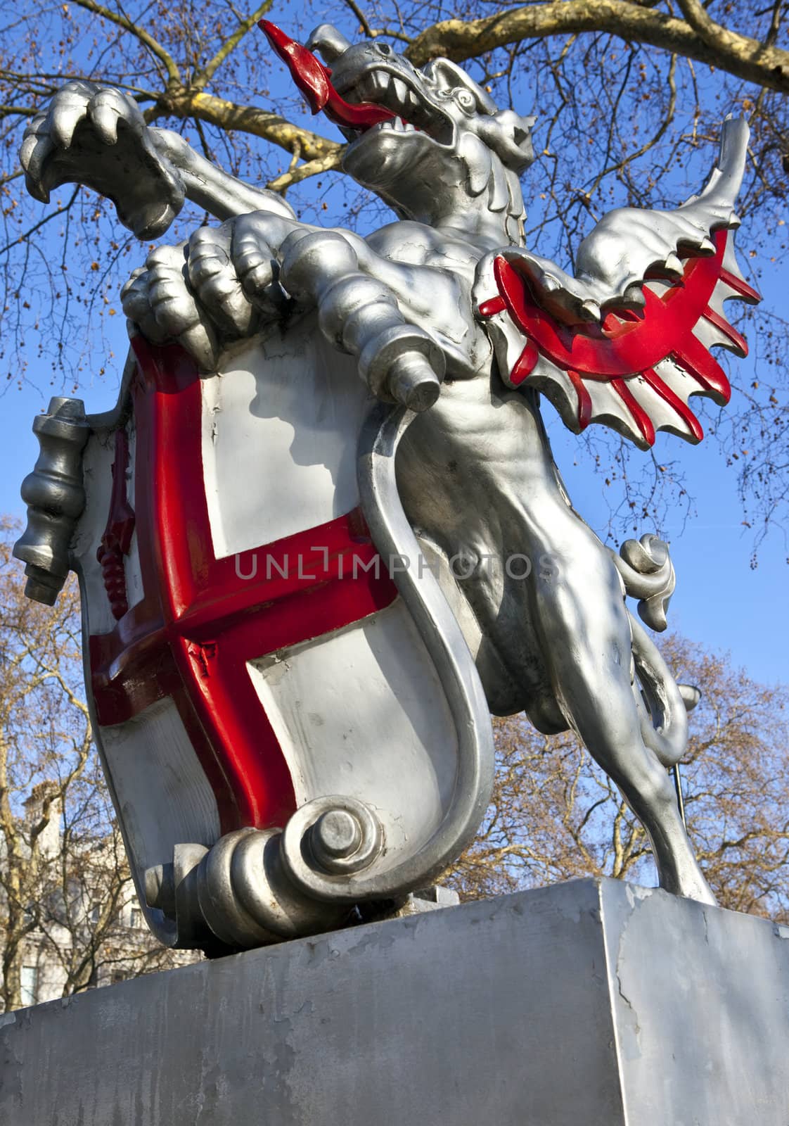 City of London Statue by chrisdorney