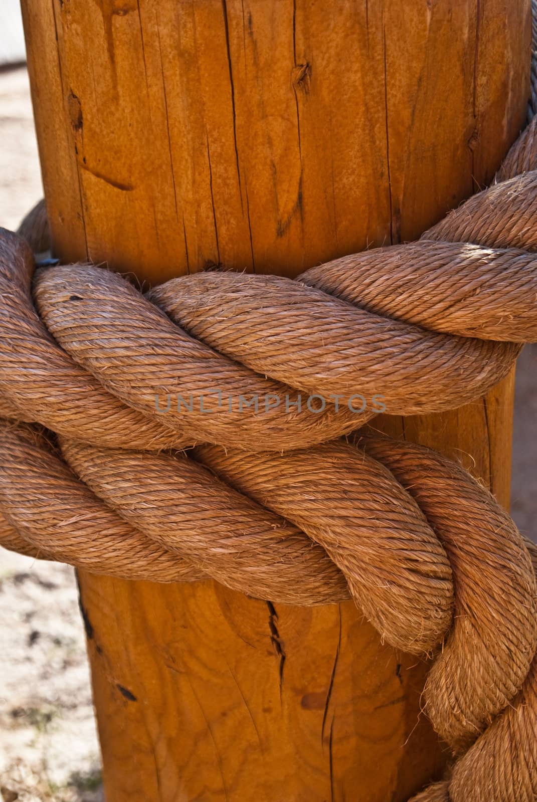 Rope on a Post 3 by emattil