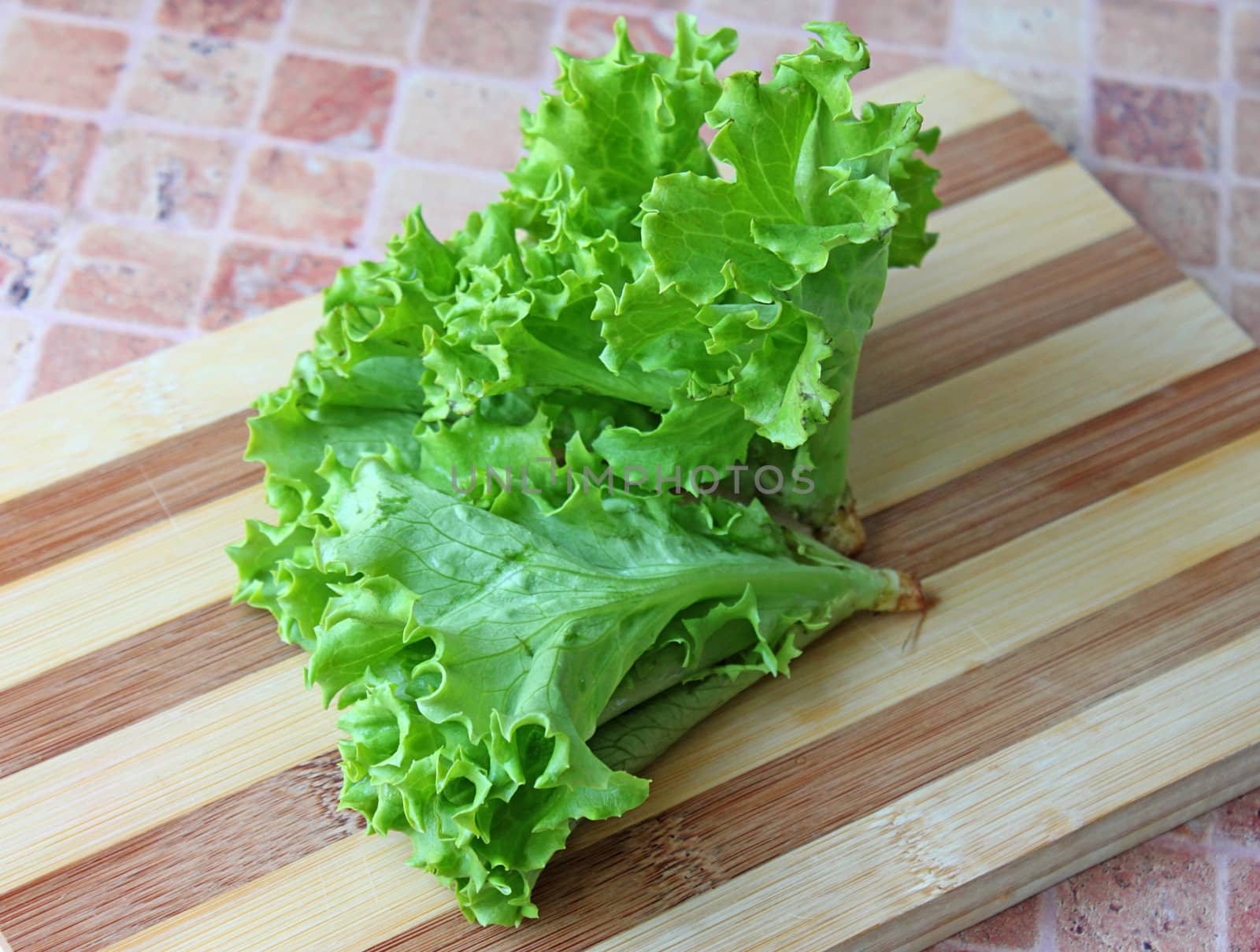 lettuce on a cutting board