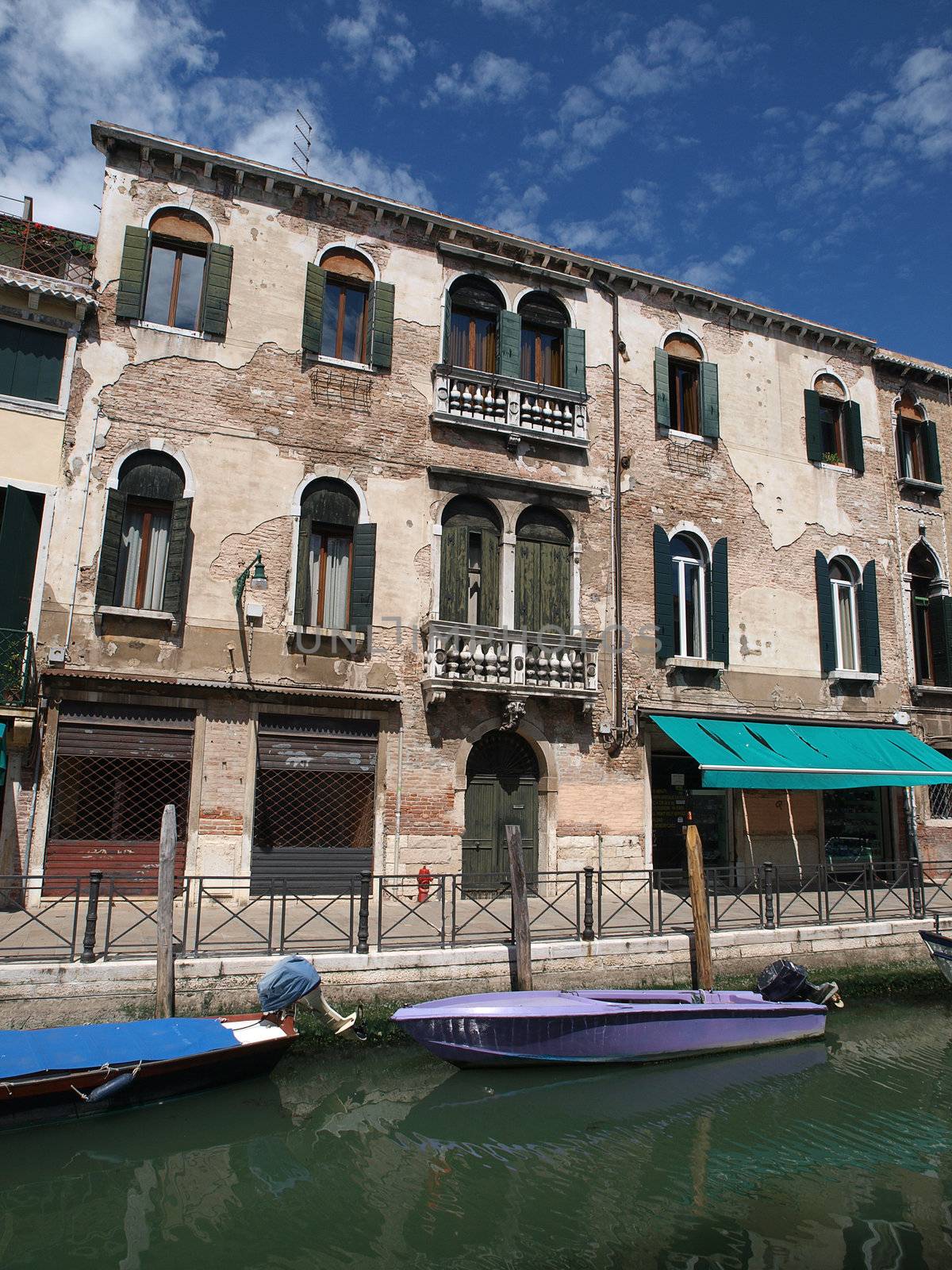 Venice - Buildings along the venetian canal