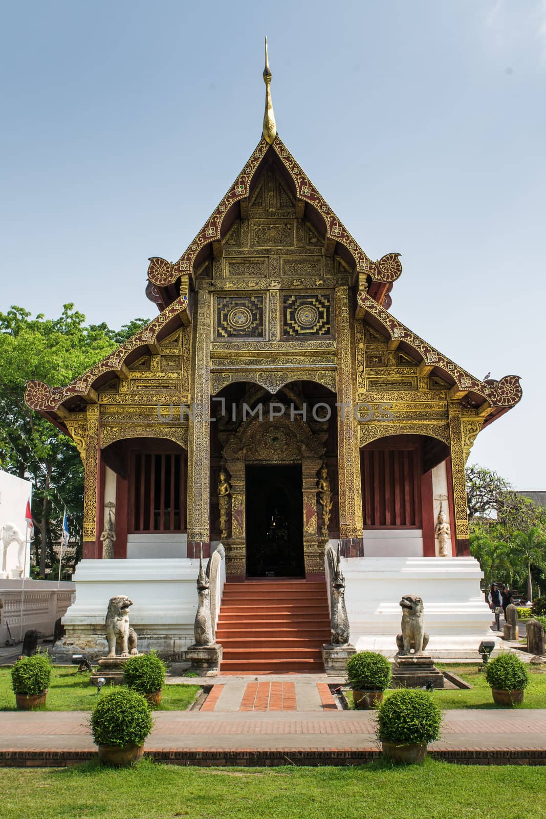 Front of the church at Phra Singh Temple by nuttakit