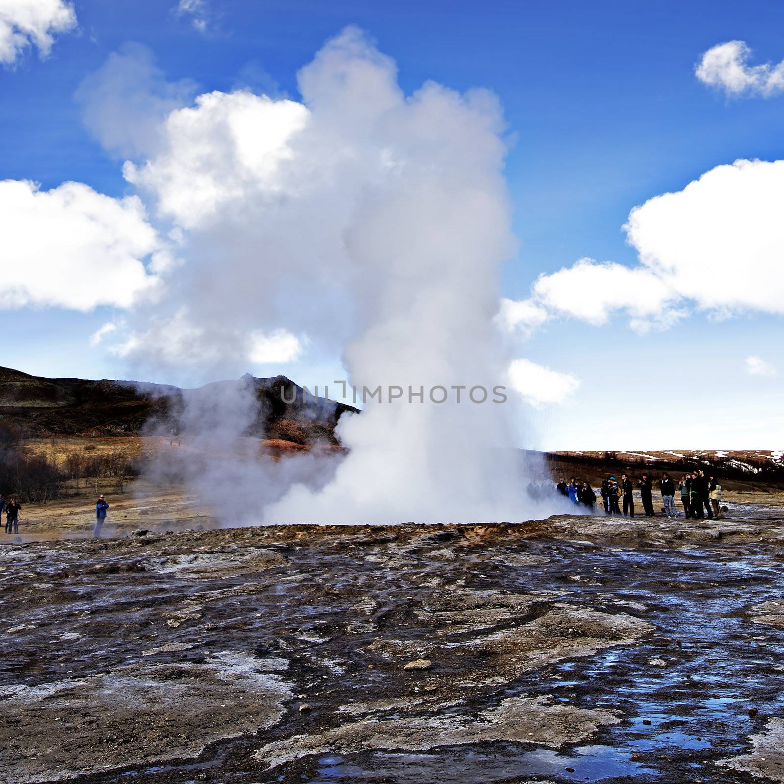 Icelandic Geyser by kjorgen