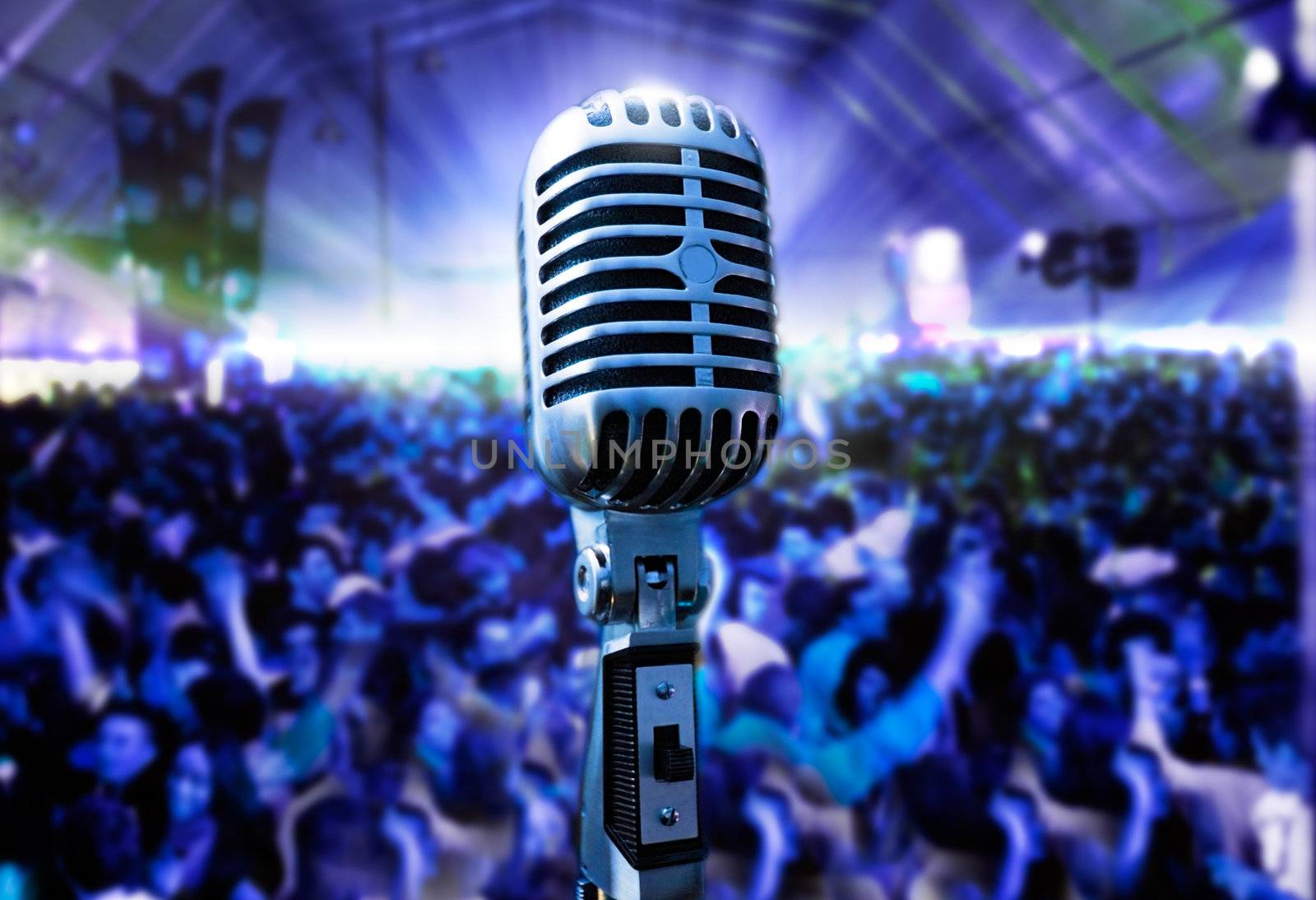 Illustration of live music with vintage microphone and public