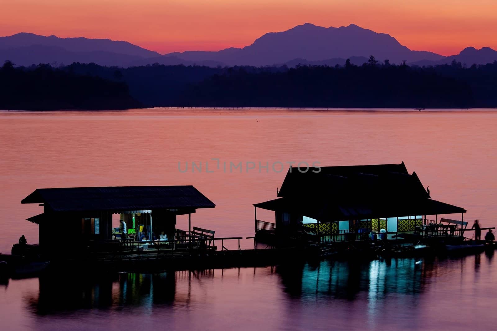 houseboat in Thailand