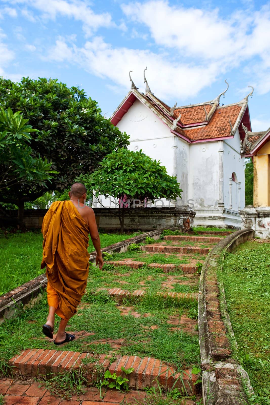 Monk go to the temple