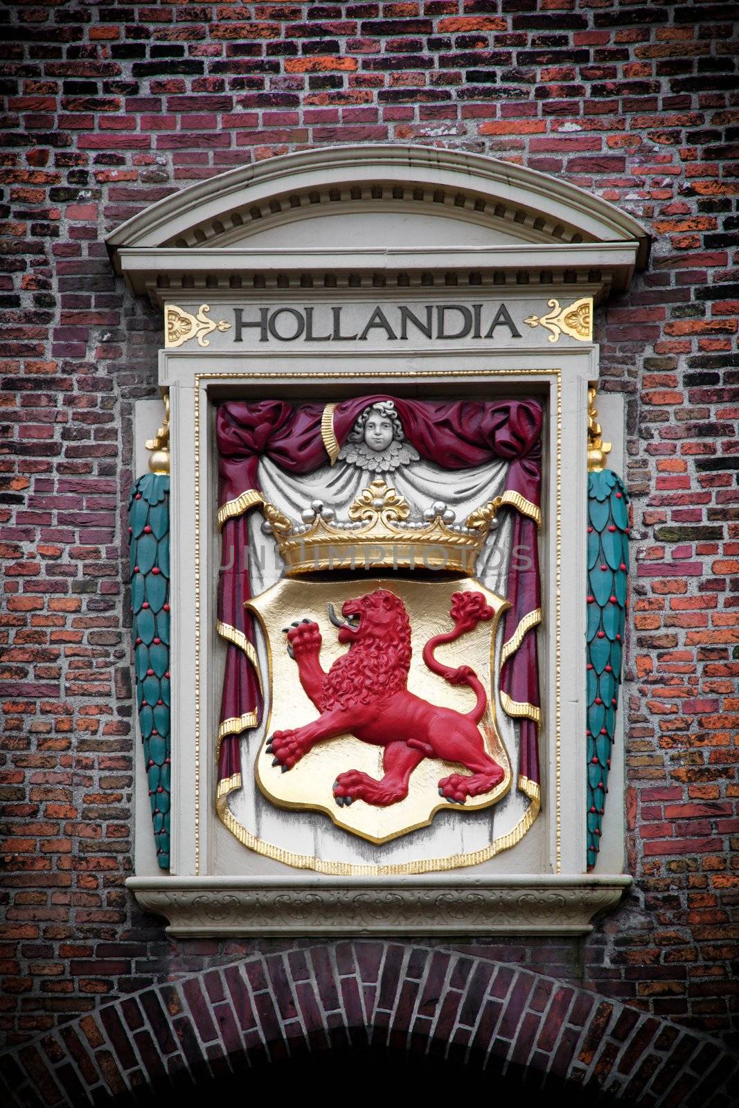 Hollandia sculpture. The Hague, Netherlands  by photocreo