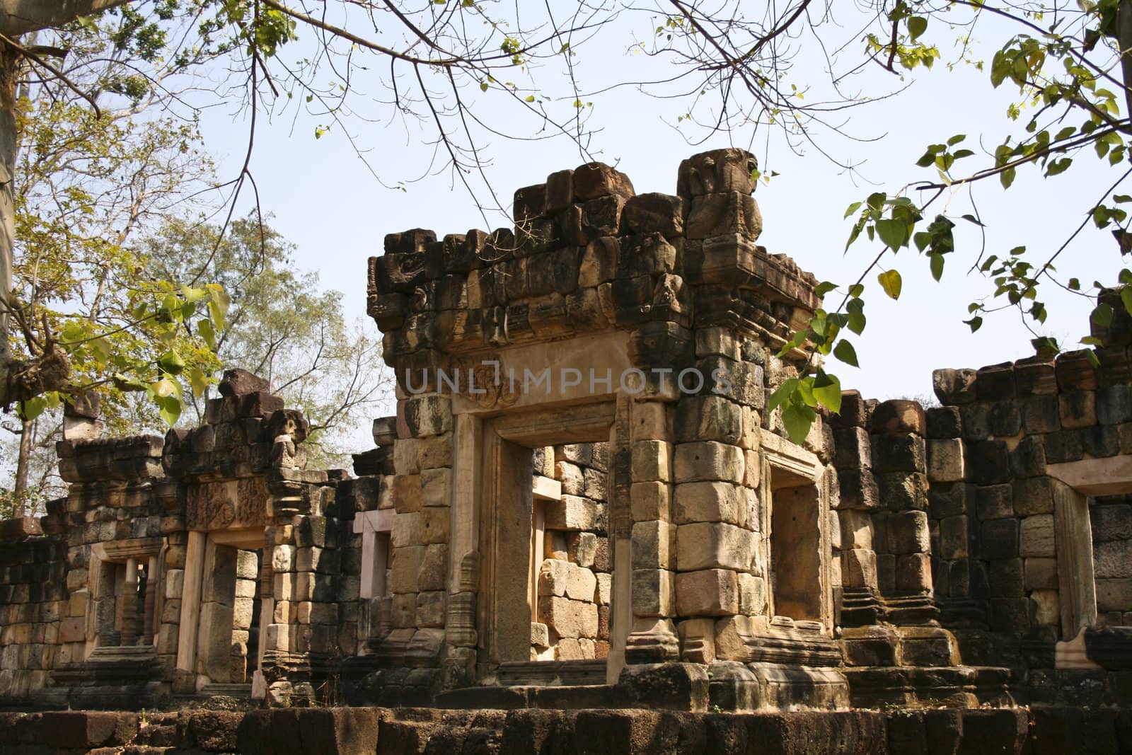 Sadokkoktom Castle, thailand by nuchylee