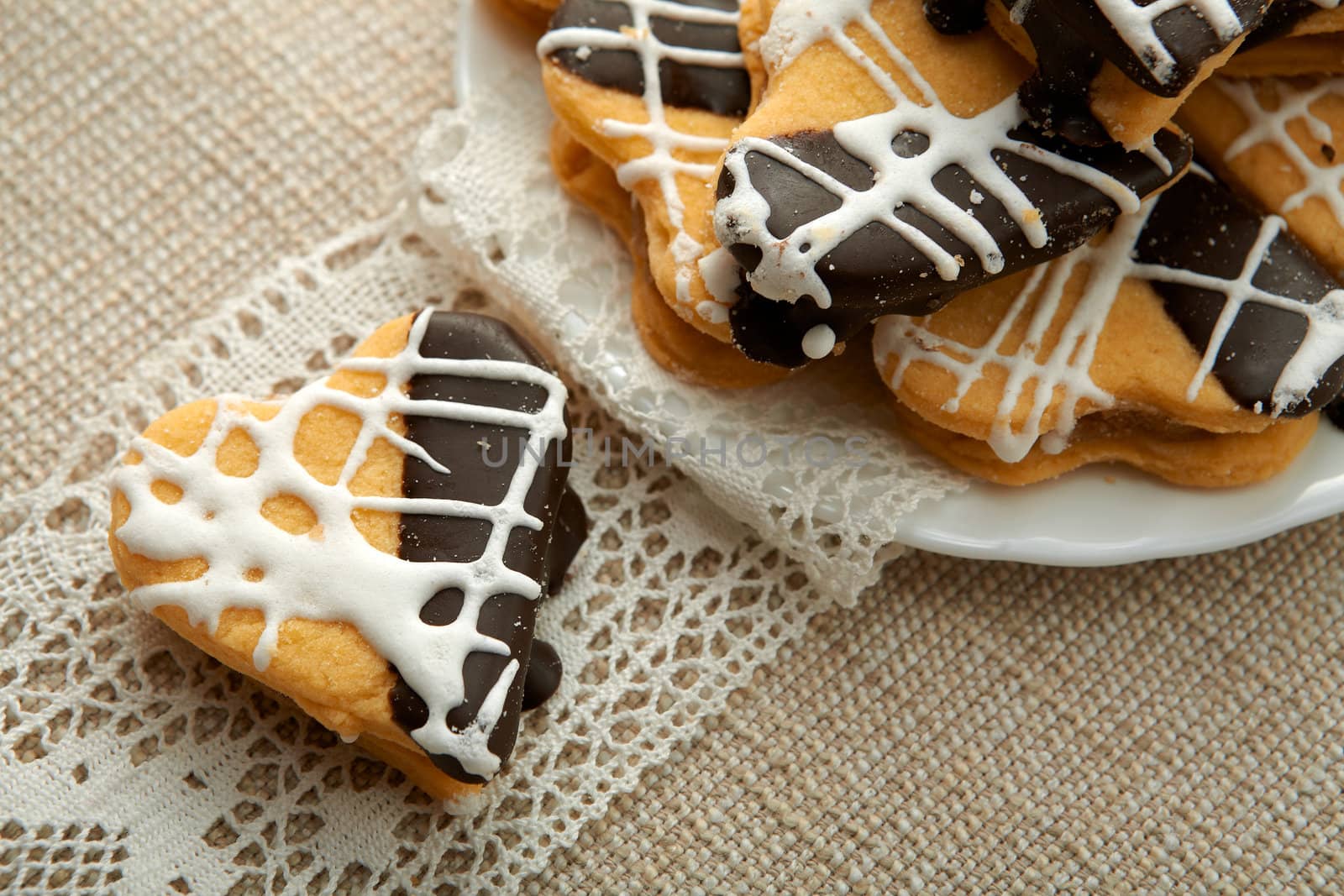 The cookies in the form of heart