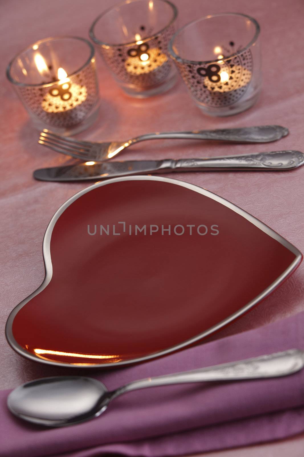 plate with love shape and  cutlery