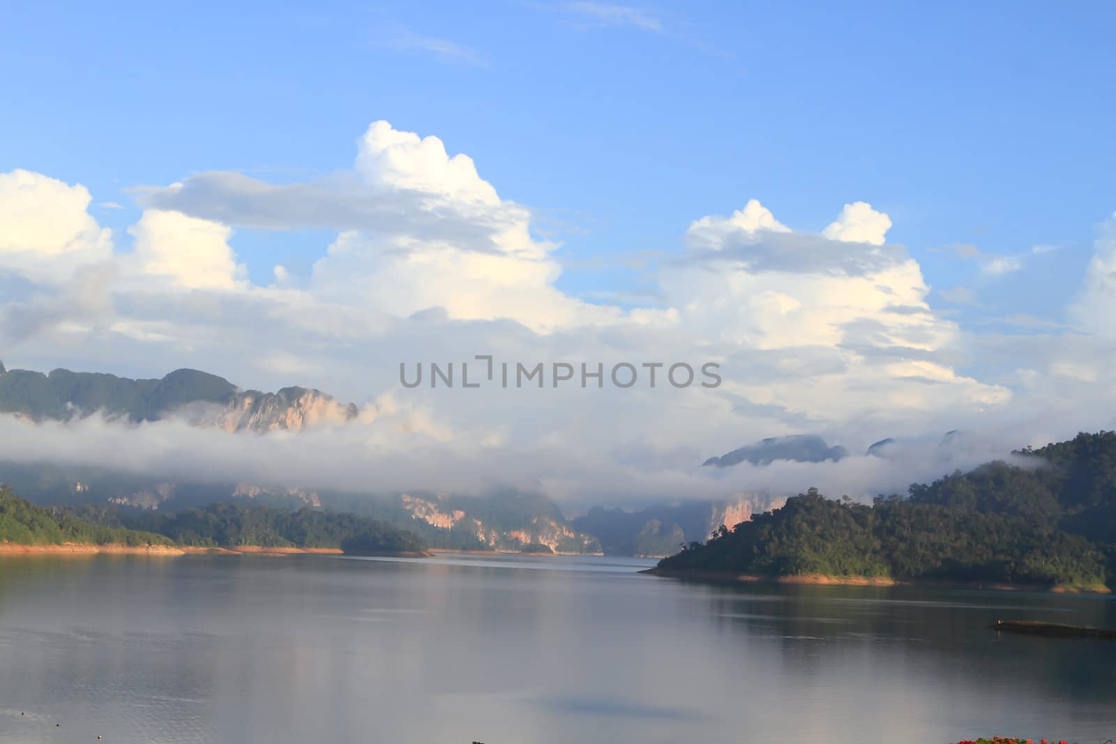 Khao-Sok, the popular national park of Thailand