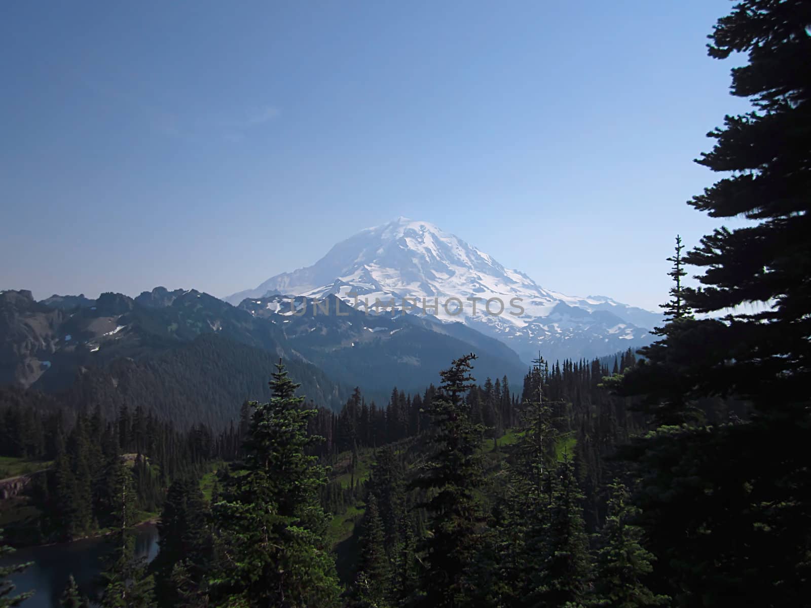 Mountain Scenery by llyr8