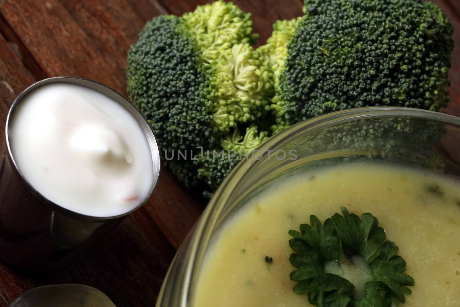 broccoli cream soup by Teka77